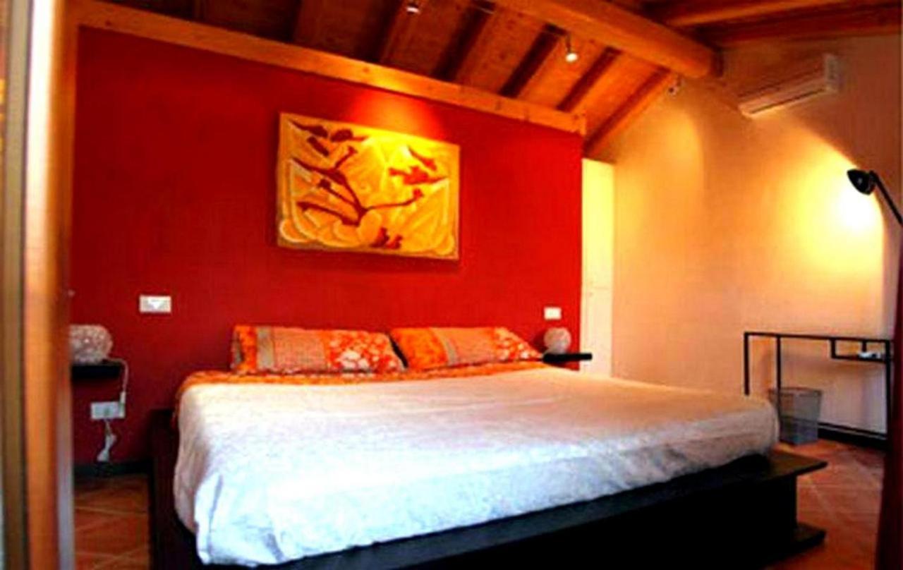 Brojo Hill Bed & Breakfast Longare Eksteriør bilde