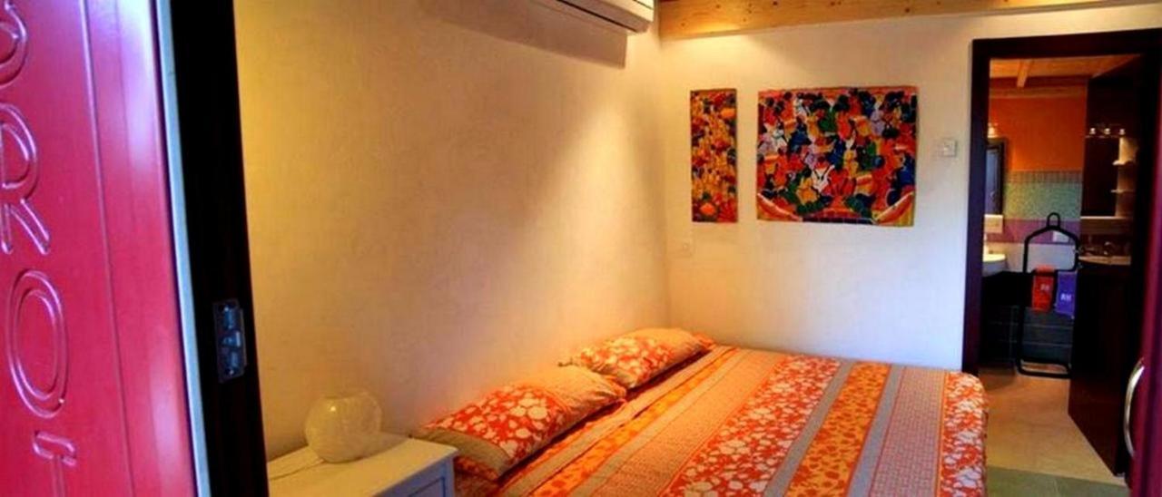 Brojo Hill Bed & Breakfast Longare Eksteriør bilde